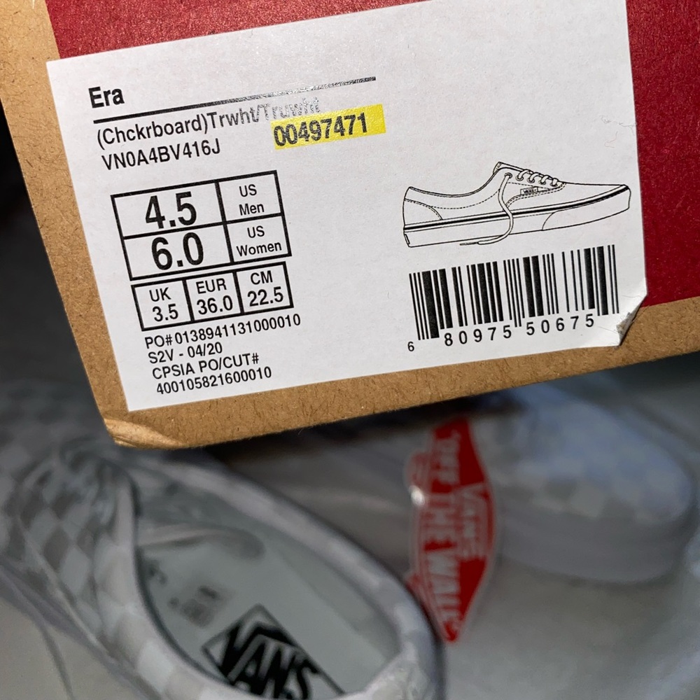 Vans - Picture 9 of 9
